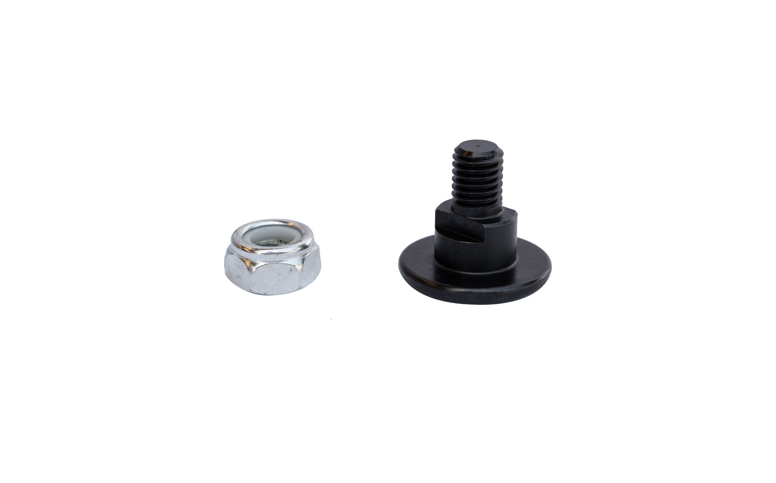 PERNO FIJACIÓN KUHN 16MM C/ TUERCA